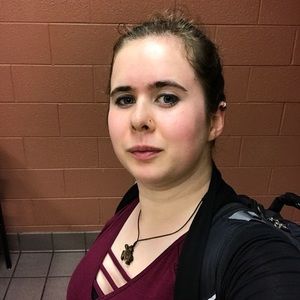 Meet your Posher, Hannah